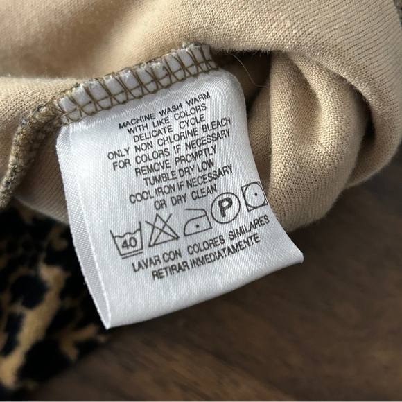 ❤️ Vintage Liz Claiborne Leopard Print Short Sleeve Velour Top S - Picture 6 of 9